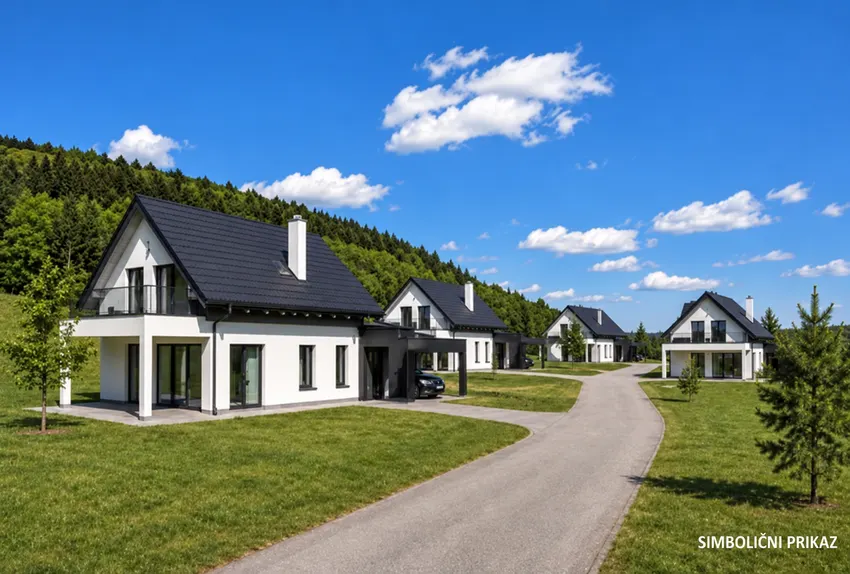 Investicijsko zemljišče s projektom za 6 hiš